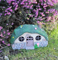 Solar Powered Fairy House - Green Grass Roof