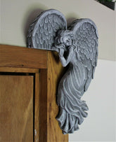 Grey Left or Right Angel Door Frame Ornament