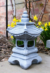 Solar Chinese/ Japanese Pagoda/ Lantern