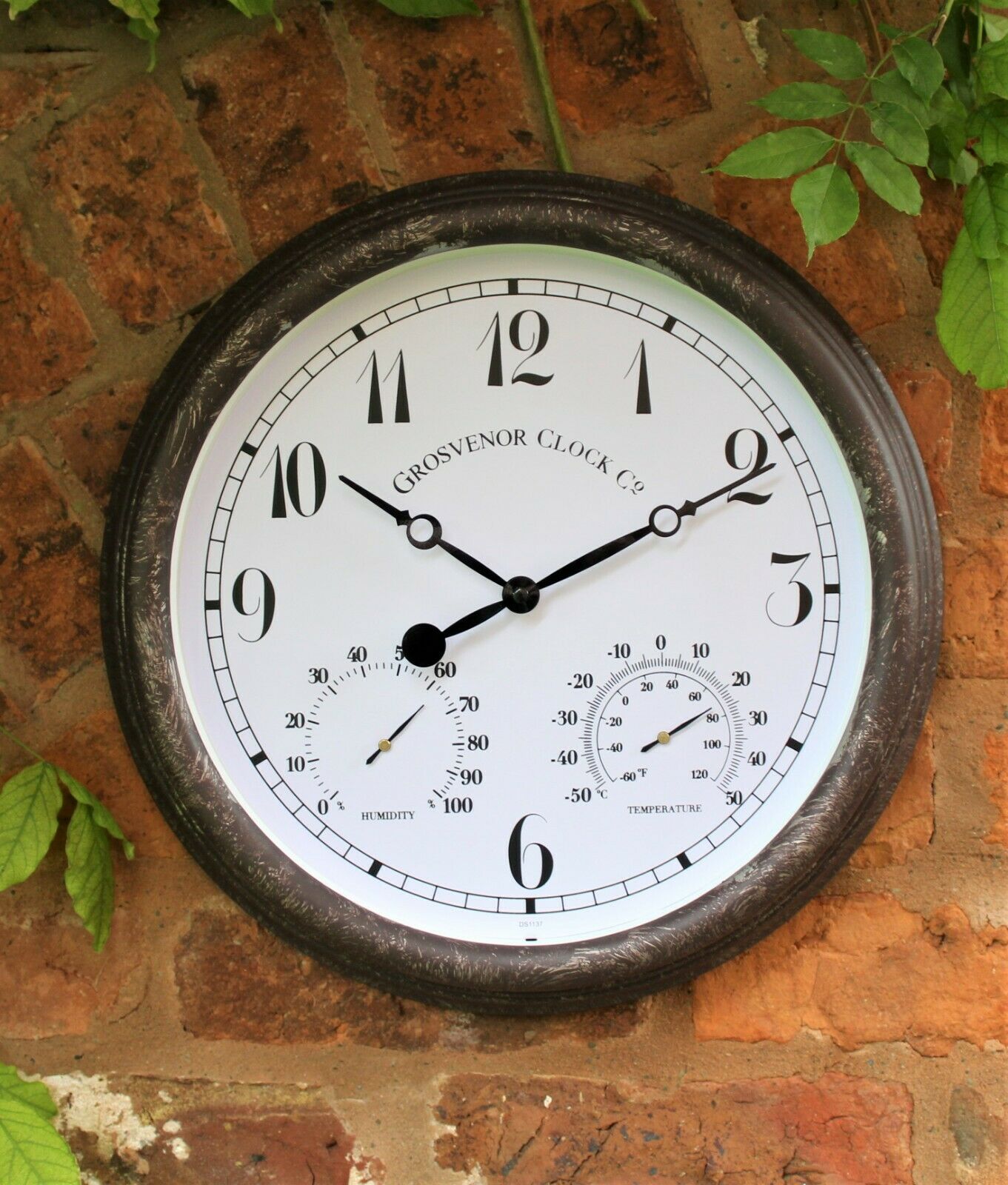 Outdoor / Indoor Garden Station Wall Clock Rust effect with Temperature Humidity 12 inch