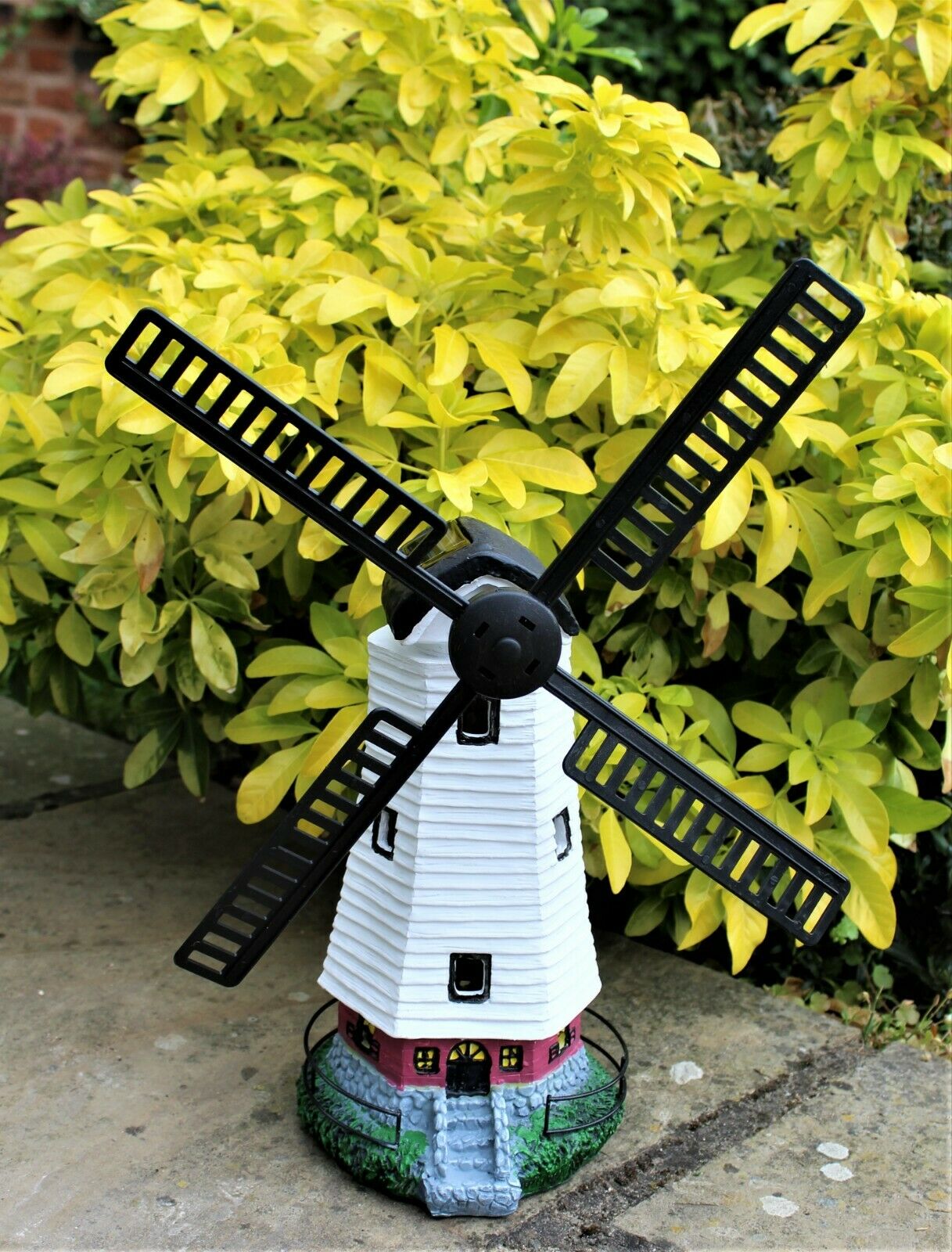 Solar Powered Garden Windmill – The Home Hut