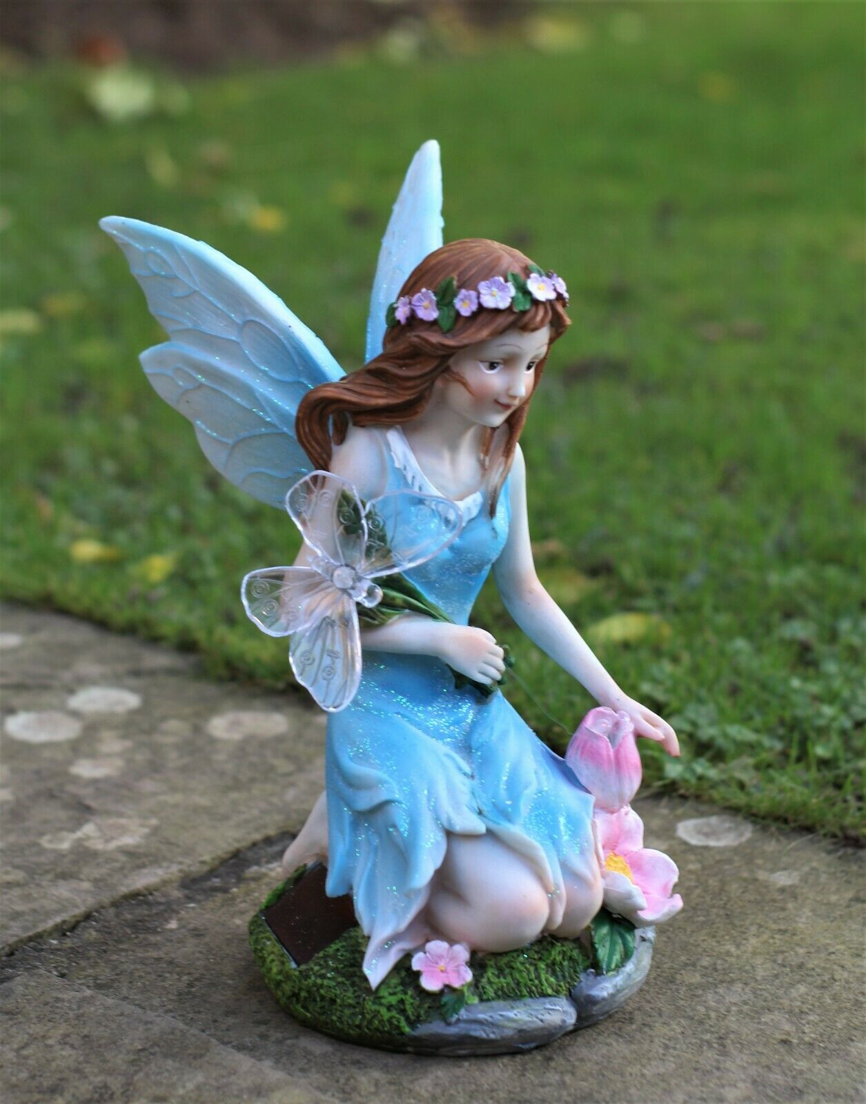 Solar Kneeling Fairy Garden Ornament