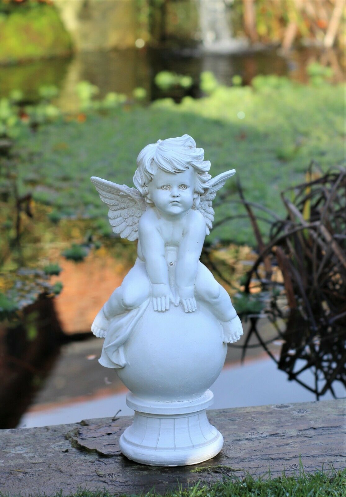 Boy and Girl Sitting Cherubs