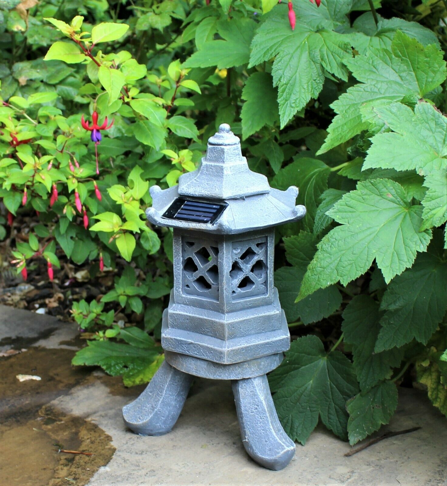 Solar Chinese Pagoda, Japanese Lantern