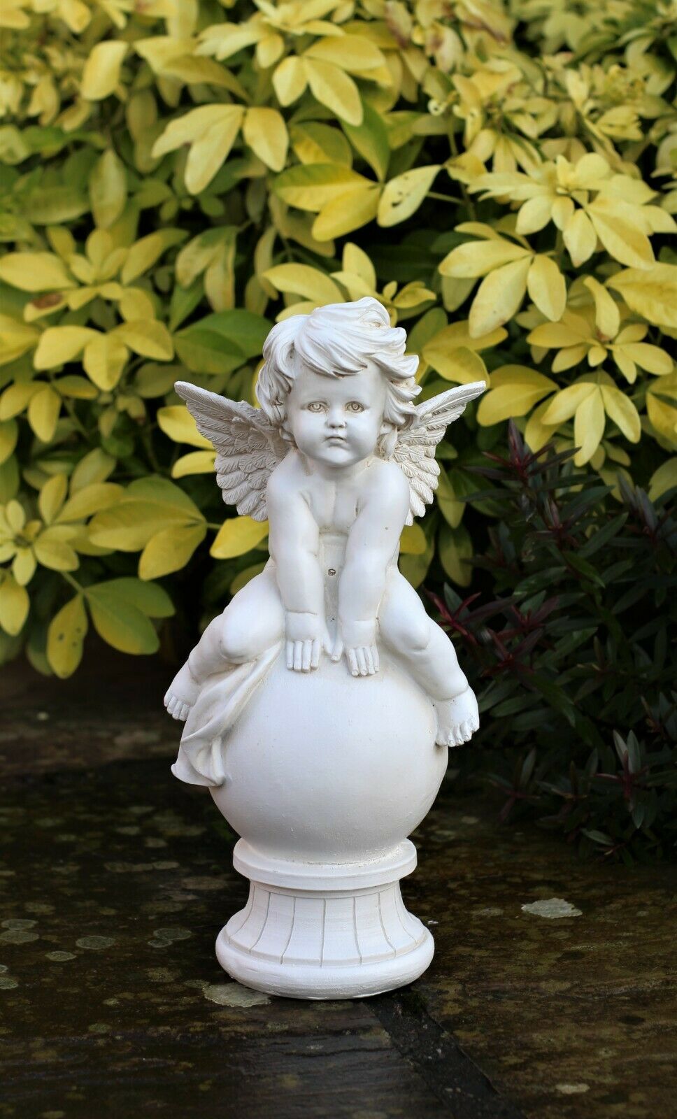 Boy and Girl Sitting Cherubs