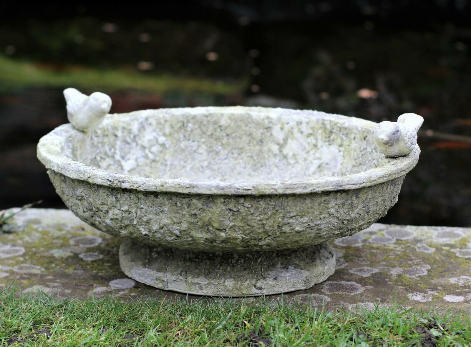 PEDESTAL BIRD BATH