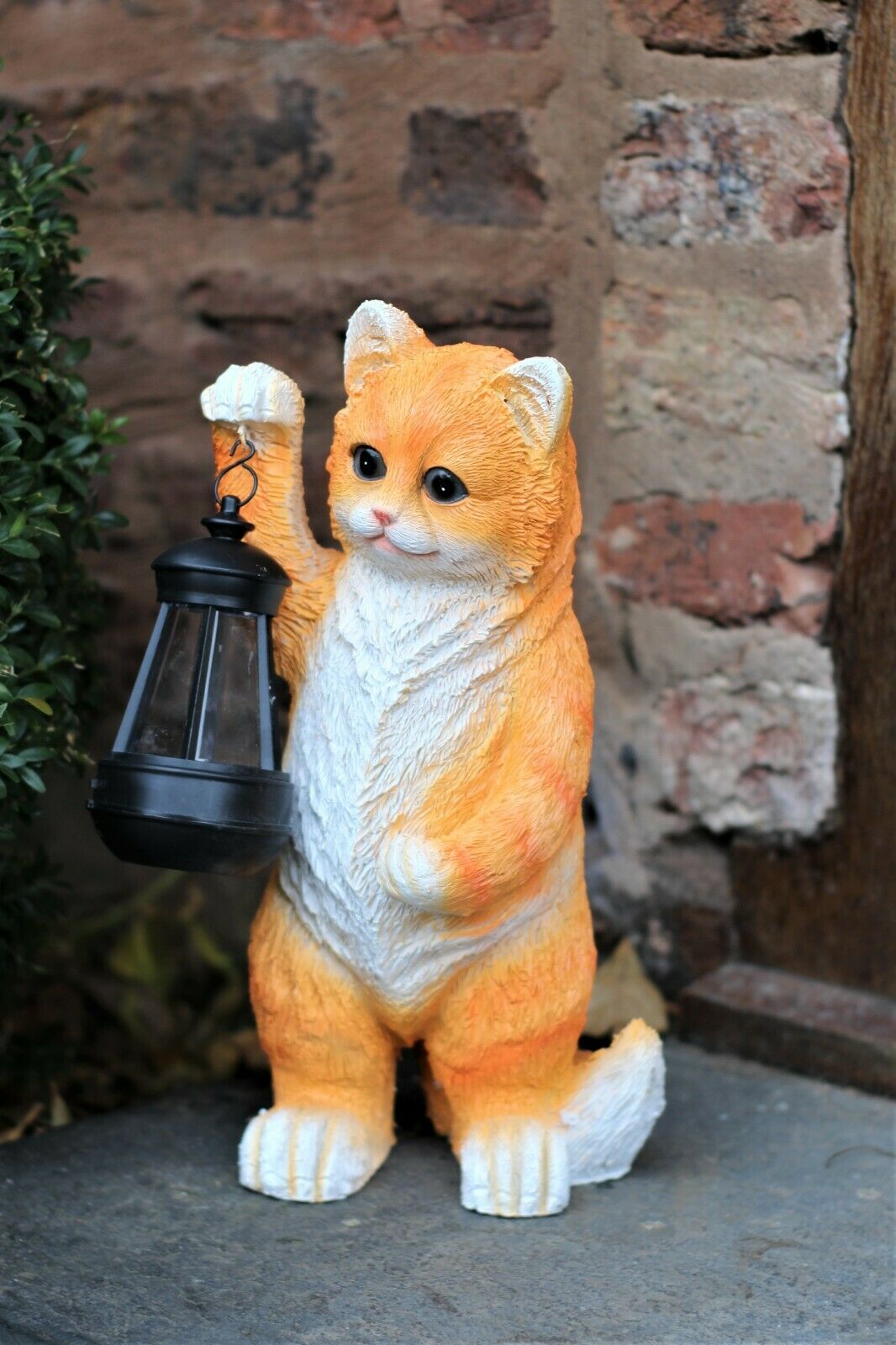 Solar Garden Pussy Cat with Lantern