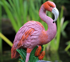 Pink Solar flamingo's