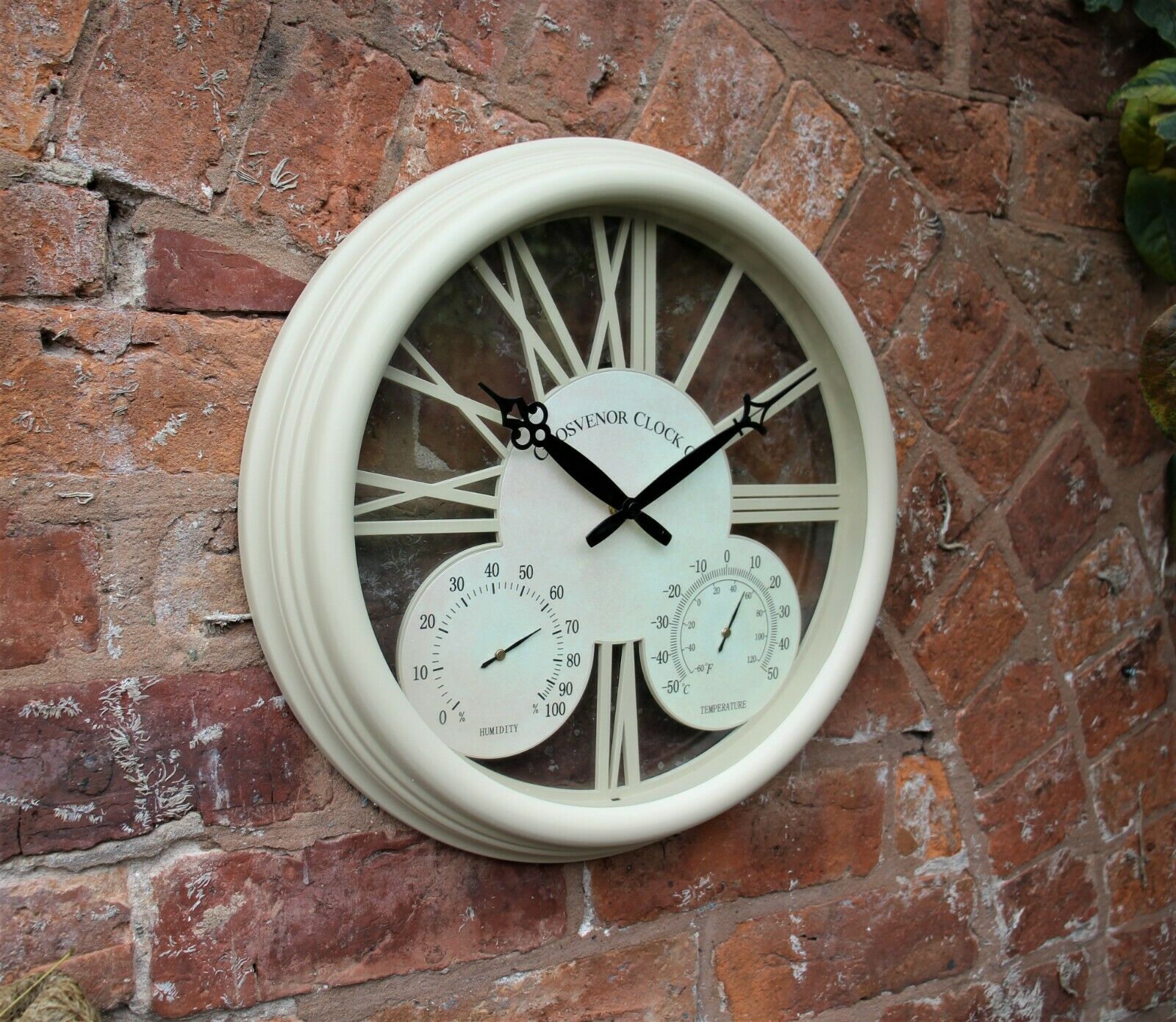 Vintage Styled Outdoor Garden Clock with Thermometer and Hygrometer