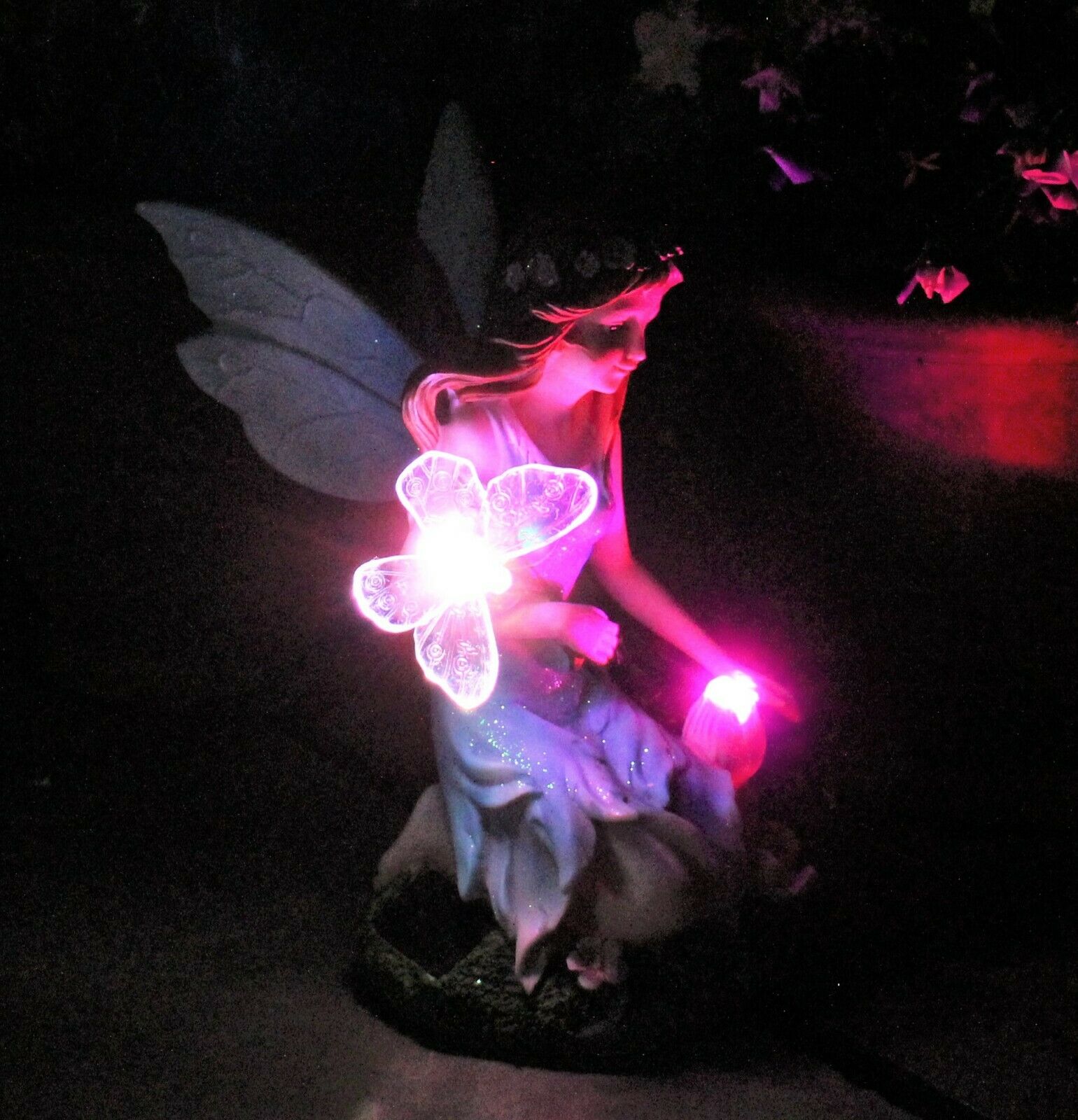 Solar Kneeling Fairy Garden Ornament