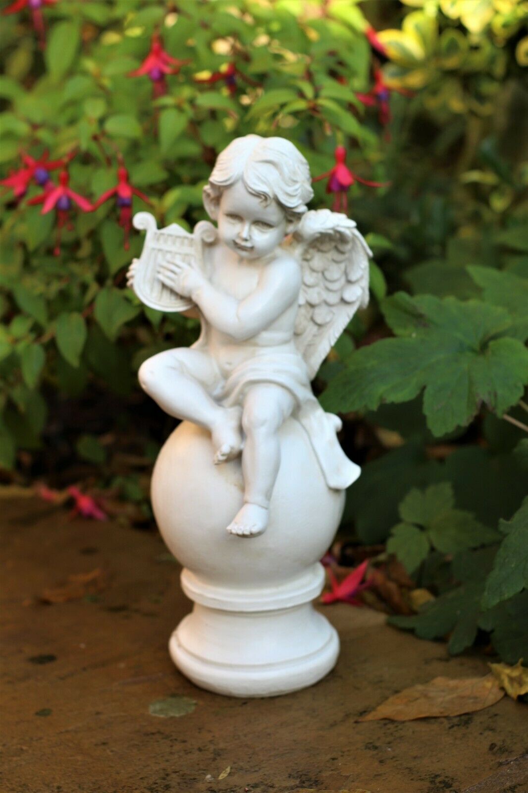 Boy and Girl Sitting Cherubs