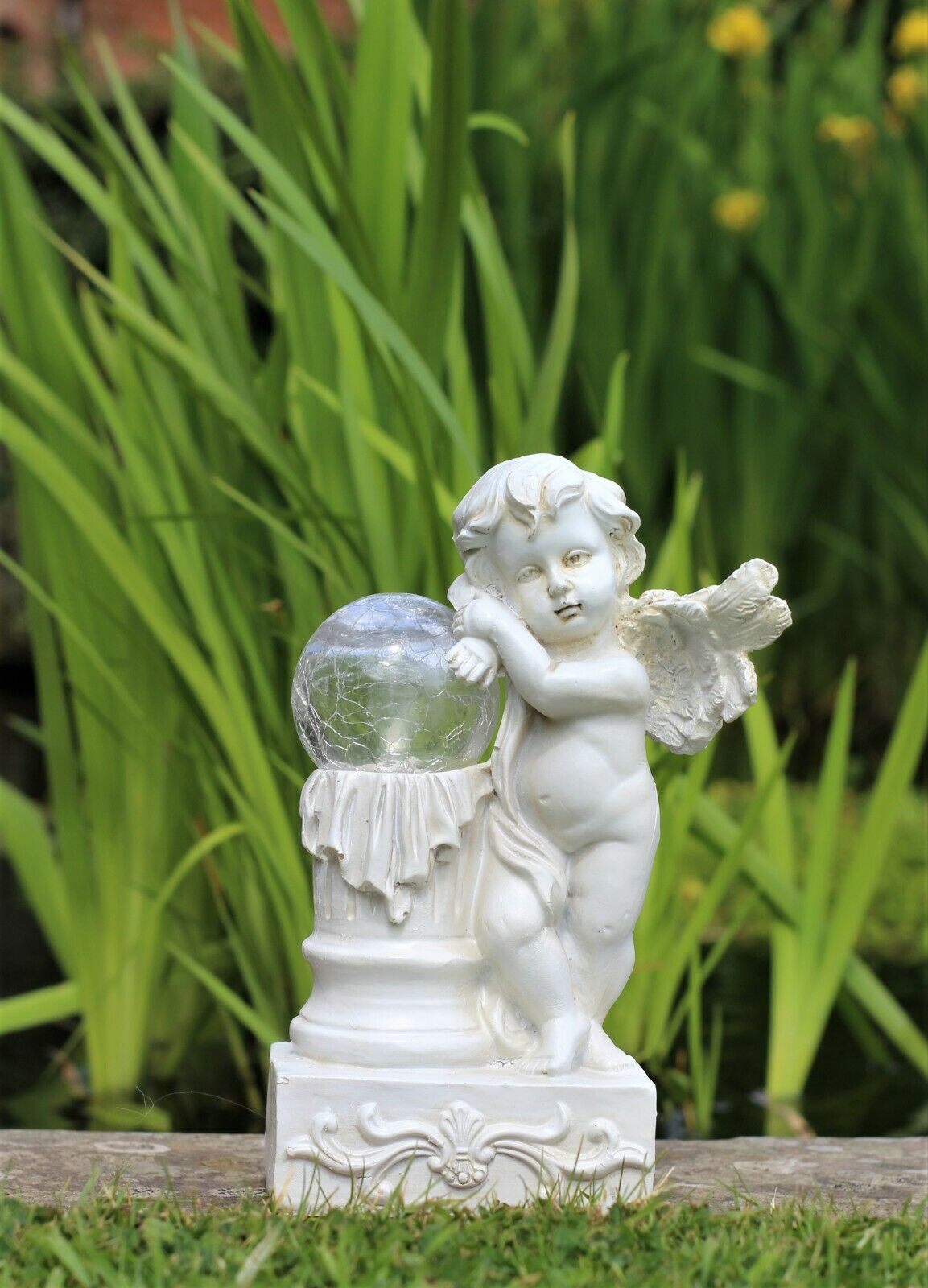 Garden Solar Ball Cherub