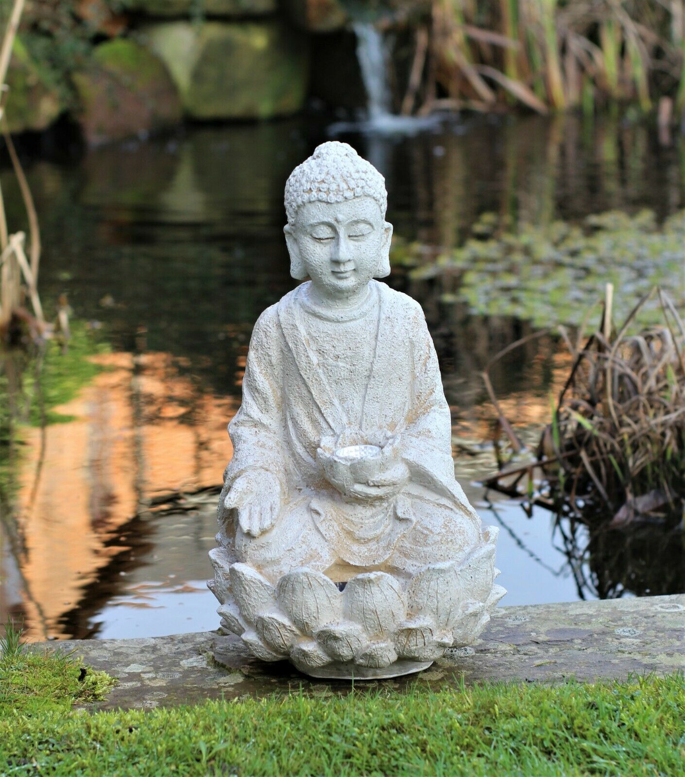 Sitting LED Garden Buddha Ornament