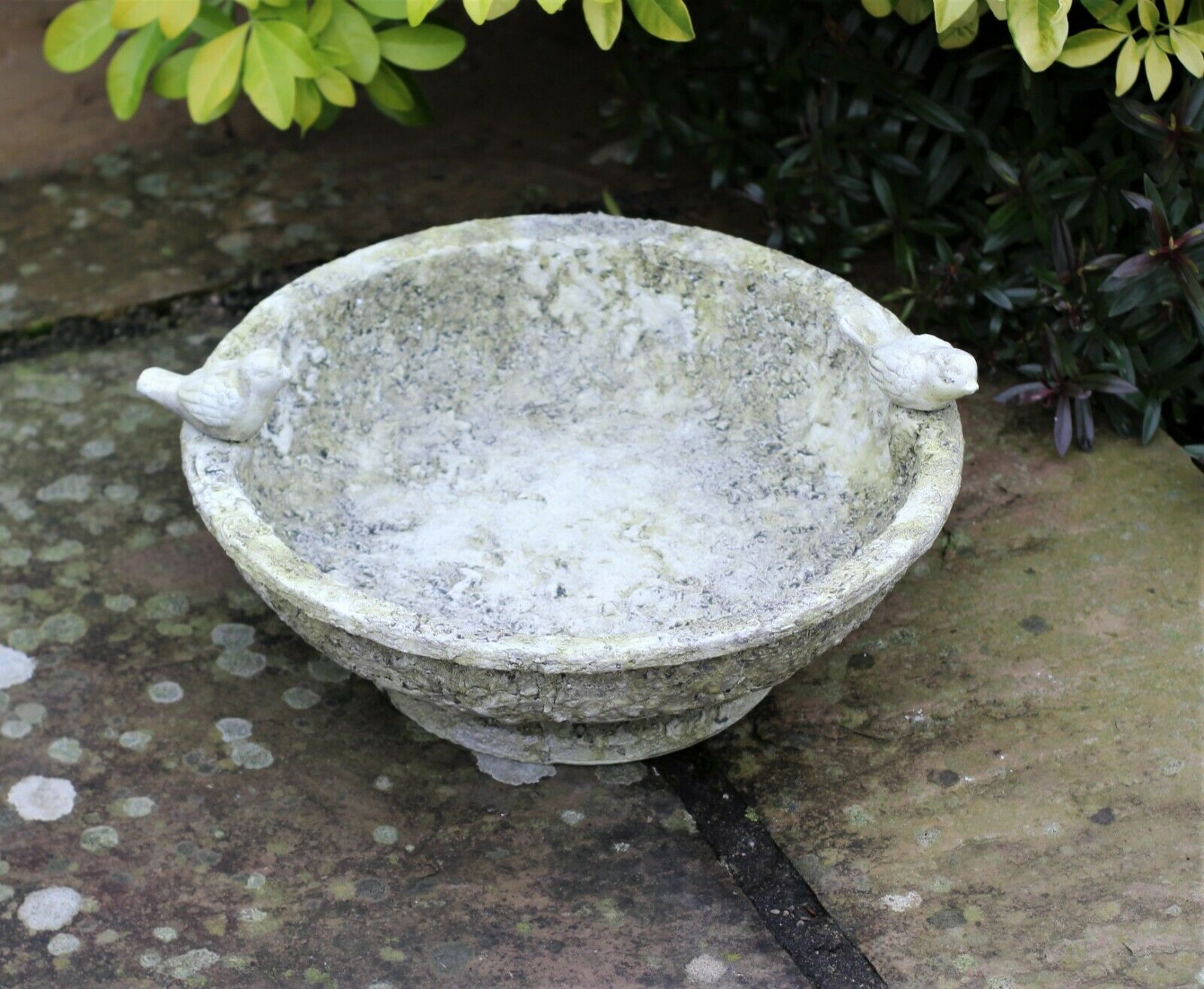 PEDESTAL BIRD BATH