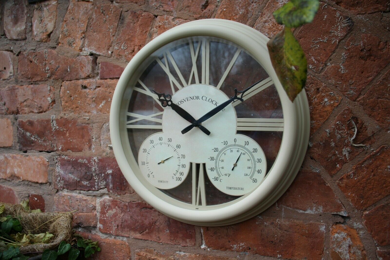 Vintage Styled Outdoor Garden Clock with Thermometer and Hygrometer