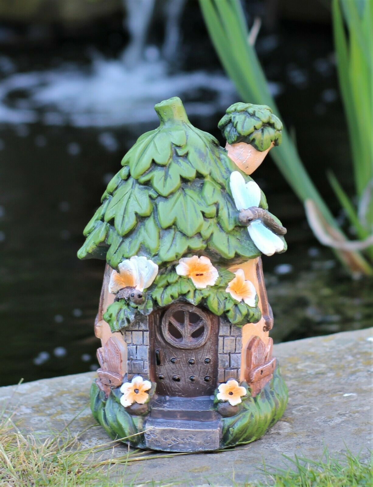 Garden Leaf Solar Fairy Tree House