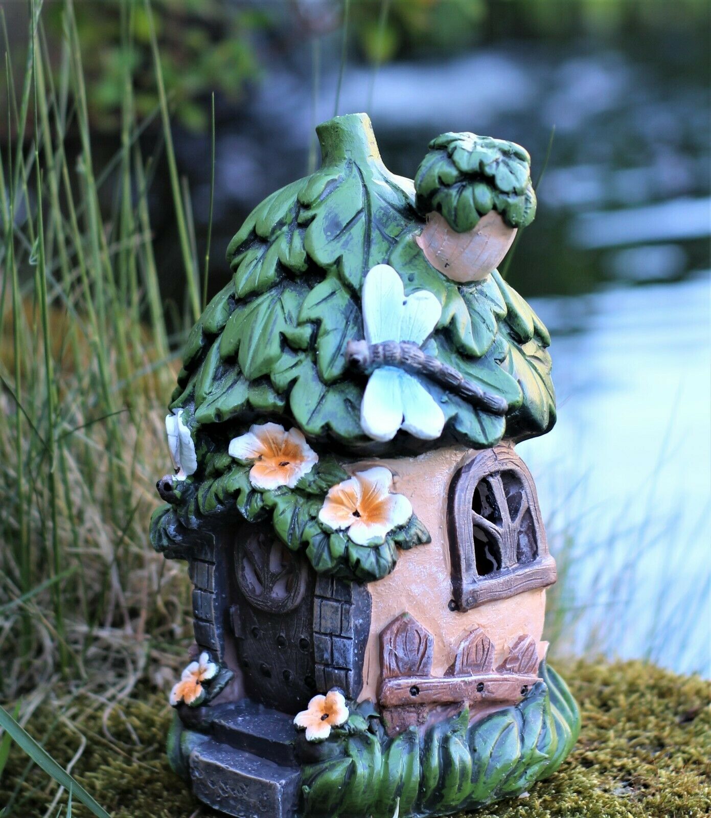 Garden Leaf Solar Fairy Tree House