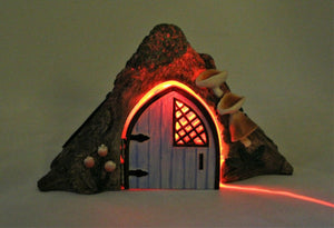 Solar Powered Fairy House - Colour Changing