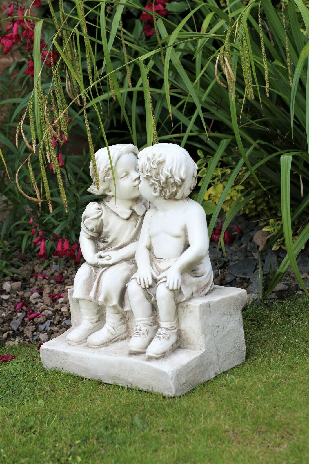 Garden Ornament Girl & Boy Kissing