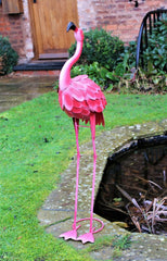 Metal Pink Garden Flamingo Ornament - Free standing 100CM