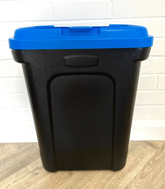 32L Pet Food Storage Container with Air Tight Seal