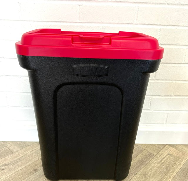 32L Pet Food Storage Container with Air Tight Seal