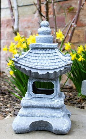 Solar Chinese/ Japanese Pagoda/ Lantern