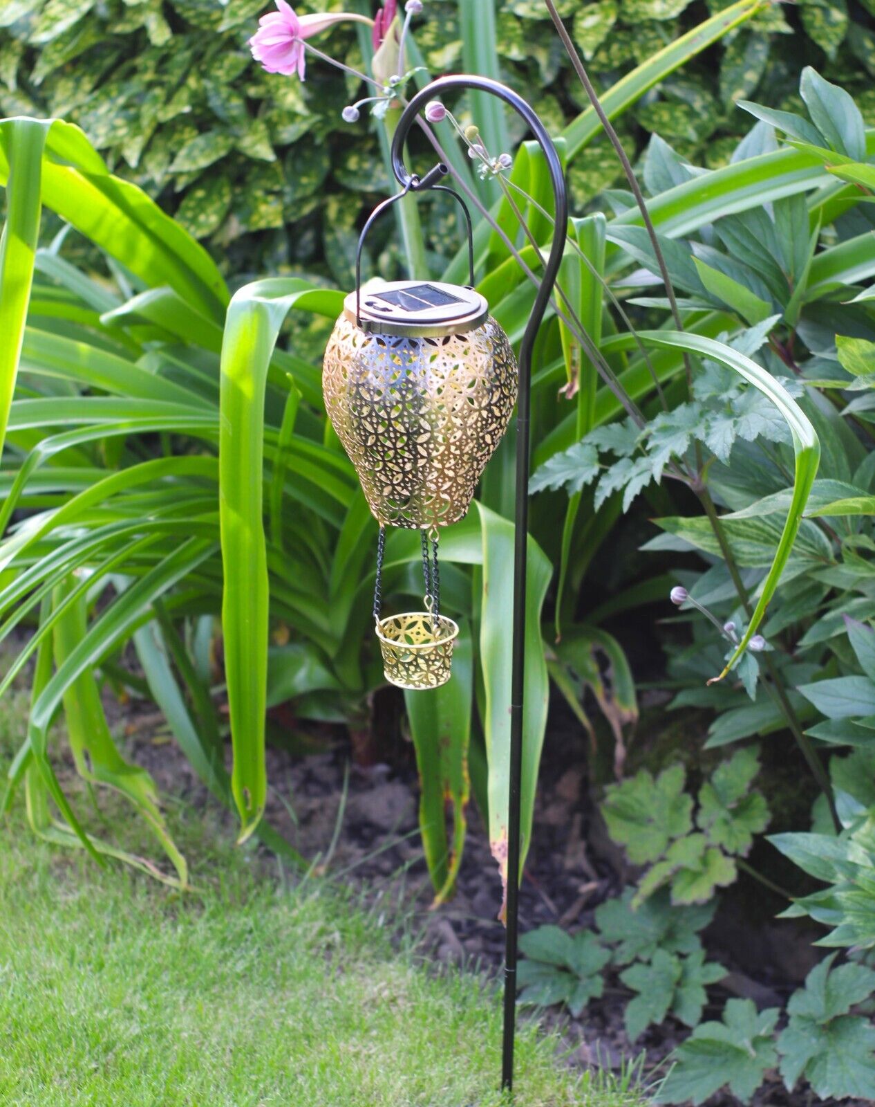 Garden Ornament Solar Power Lantern LED Silhouette Lamp Garden Patio 72cm