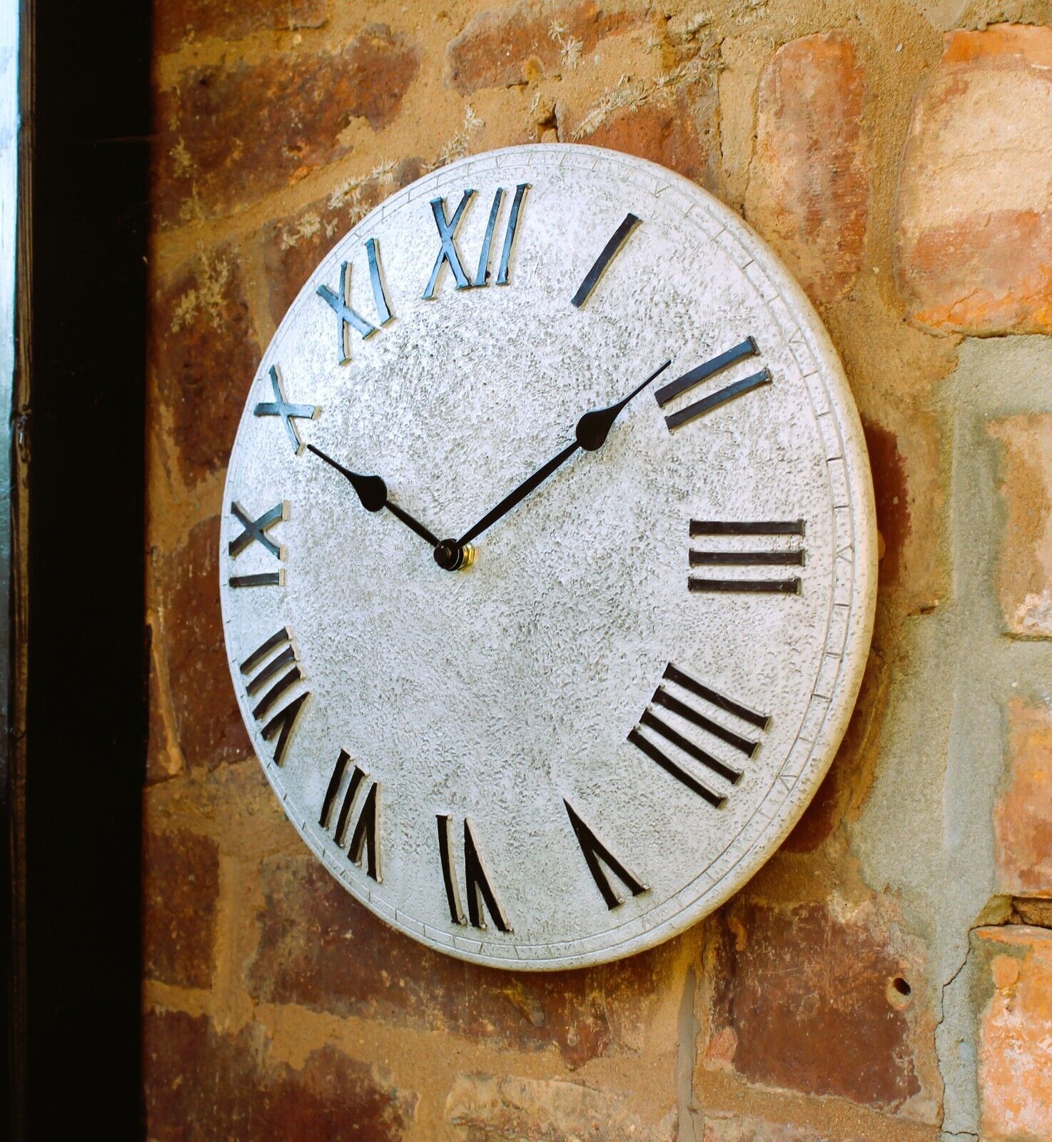 Fieldstone Clock Stone Effect Station Wall Clock Garden 12 inch – The Home Hut